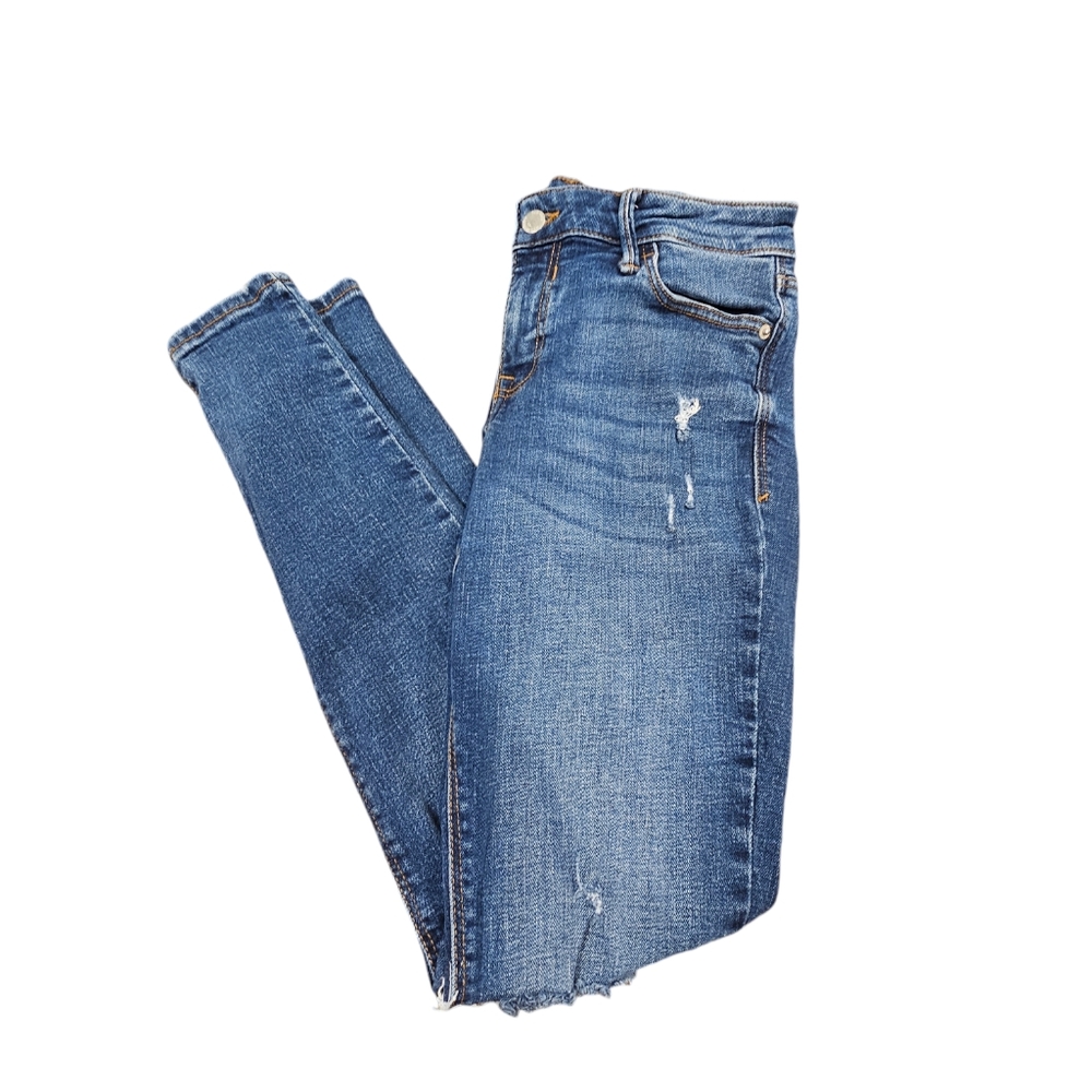Old Navy Rockstsr Mid Rise‎ Size 2 Denim Jeans